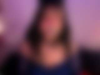 IvannaBellini01's Live Sex Cam Show