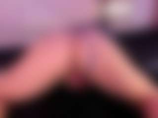 IvannaBellini01's Live Sex Cam Show