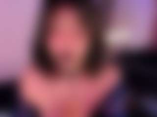 IvannaBellini01's Live Sex Cam Show