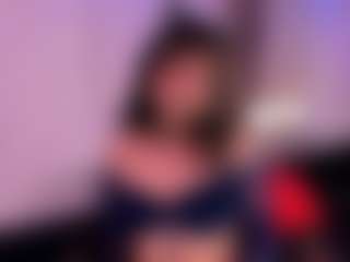 IvannaBellini01's Live Sex Cam Show