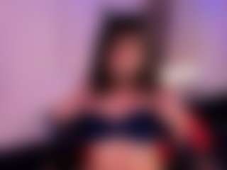 IvannaBellini01's Live Sex Cam Show