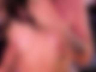 IvannaBellini01's Live Sex Cam Show