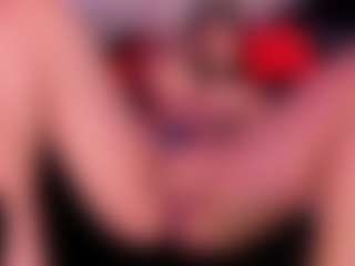 IvannaBellini01's Live Sex Cam Show
