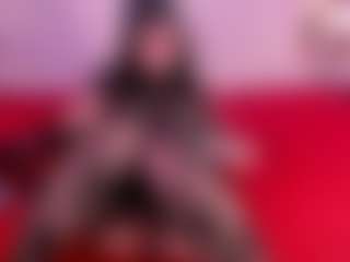 IvannaBellini01's Live Sex Cam Show