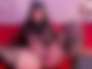 IvannaBellini01's Live Sex Cam Show