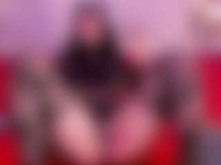 IvannaBellini01's Live Sex Cam Show