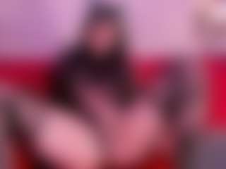 IvannaBellini01's Live Sex Cam Show