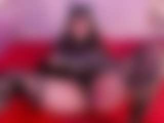 IvannaBellini01's Live Sex Cam Show