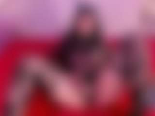 IvannaBellini01's Live Sex Cam Show