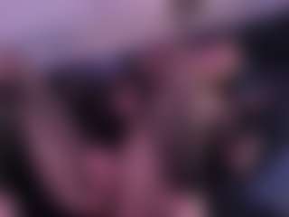 IvannaBellini01's Live Sex Cam Show