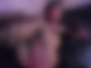 IvannaBellini01's Live Sex Cam Show