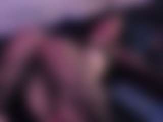 IvannaBellini01's Live Sex Cam Show
