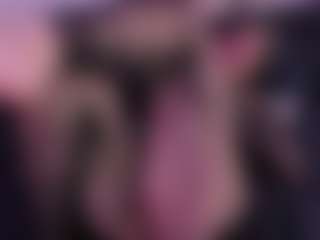 IvannaBellini01's Live Sex Cam Show