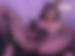 Live-camshow met IvannaBellini01 - Natural op Camsoda