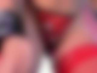 IvannaBellini01's Live Sex Cam Show