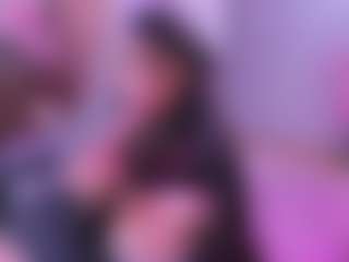 IvannaBellini01's Live Sex Cam Show