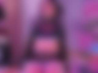 IvannaBellini01's Live Sex Cam Show