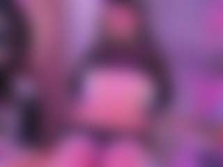 IvannaBellini01's Live Sex Cam Show