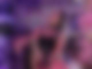 IvannaBellini01's Live Sex Cam Show