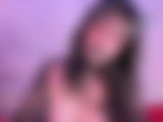 IvannaBellini01's Live Sex Cam Show