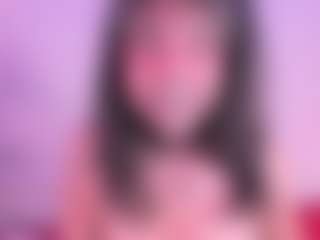 IvannaBellini01's Live Sex Cam Show
