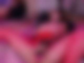 IvannaBellini01's Live Sex Cam Show