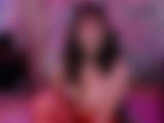 IvannaBellini01's Live Sex Cam Show