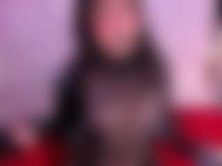 IvannaBellini01's Live Sex Cam Show