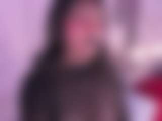 IvannaBellini01's Live Sex Cam Show