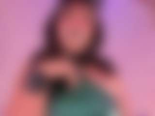 IvannaBellini01's Live Sex Cam Show