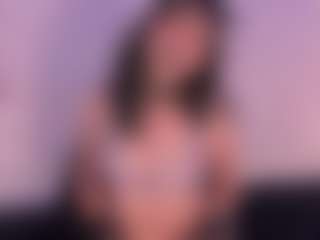 IvannaBellini01's Live Sex Cam Show