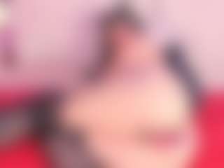 IvannaBellini01's Live Sex Cam Show