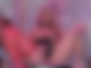 IvannaBellini01's Live Sex Cam Show