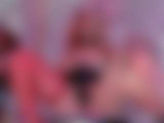 IvannaBellini01's Live Sex Cam Show