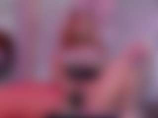 IvannaBellini01's Live Sex Cam Show
