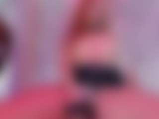 IvannaBellini01's Live Sex Cam Show