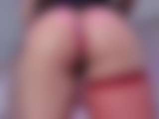 IvannaBellini01's Live Sex Cam Show