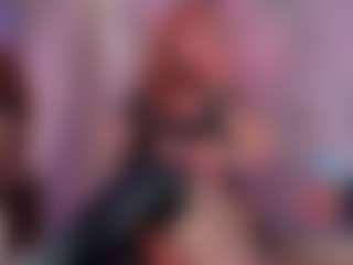 IvannaBellini01's Live Sex Cam Show
