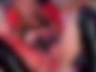 IvannaBellini01's Live Sex Cam Show