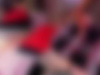 IvannaBellini01's Live Sex Cam Show