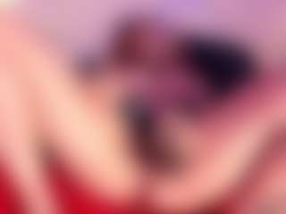 IvannaBellini01's Live Sex Cam Show