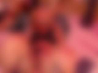 IvannaBellini01's Live Sex Cam Show