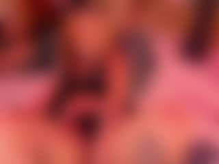 IvannaBellini01's Live Sex Cam Show