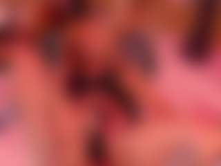 IvannaBellini01's Live Sex Cam Show