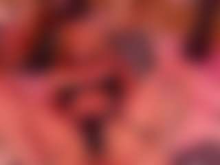 IvannaBellini01's Live Sex Cam Show