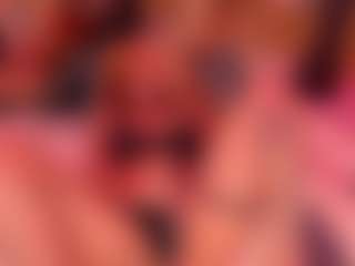 IvannaBellini01's Live Sex Cam Show