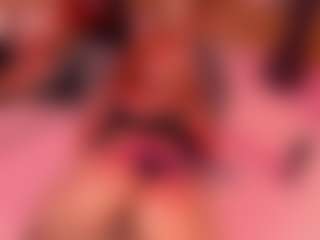 IvannaBellini01's Live Sex Cam Show