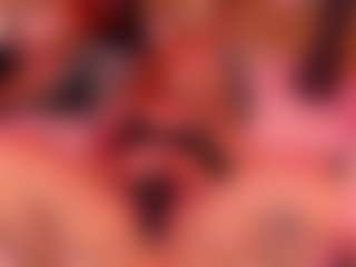 IvannaBellini01's Live Sex Cam Show