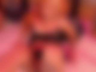 IvannaBellini01's Live Sex Cam Show