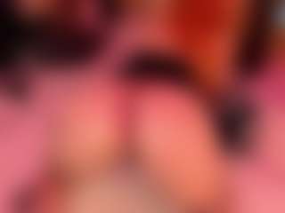 IvannaBellini01's Live Sex Cam Show